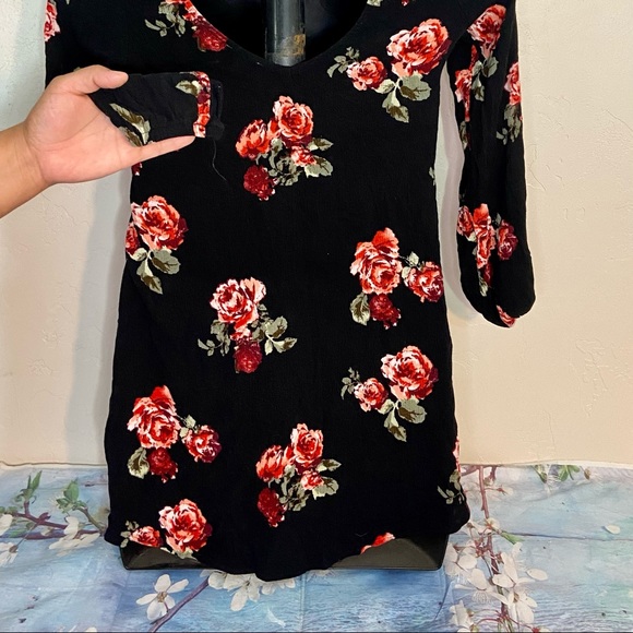 Full tilt long sleeve floral mini dress sz xs - Picture 6 of 8